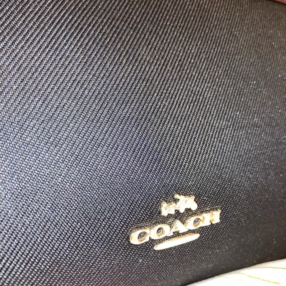 Coach Black and Tan Tote Bag with Gold Hardware - Picture 10 of 13